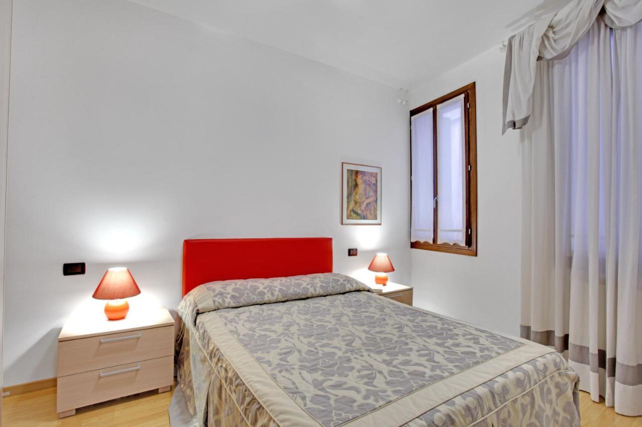 Bricola Biennale Apartments Venice Exterior photo