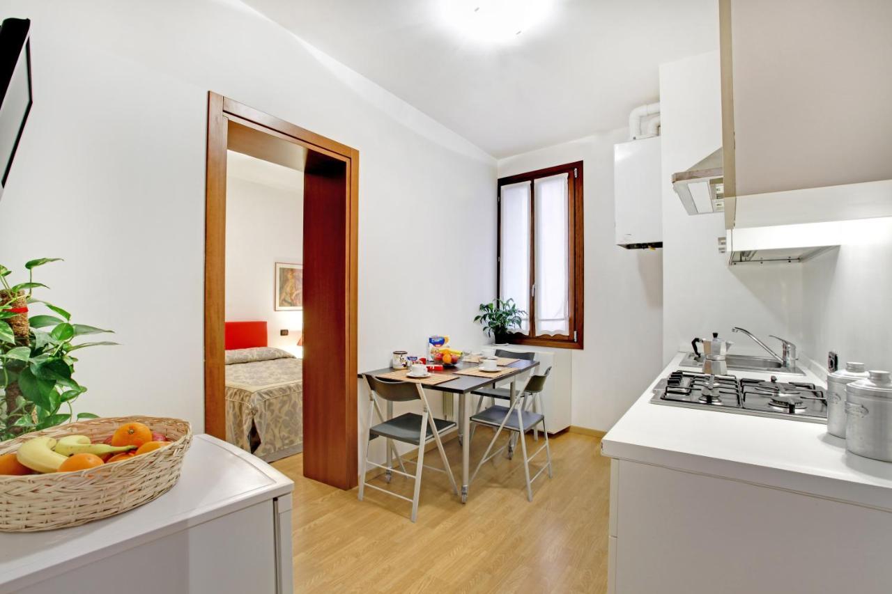Bricola Biennale Apartments Venice Exterior photo